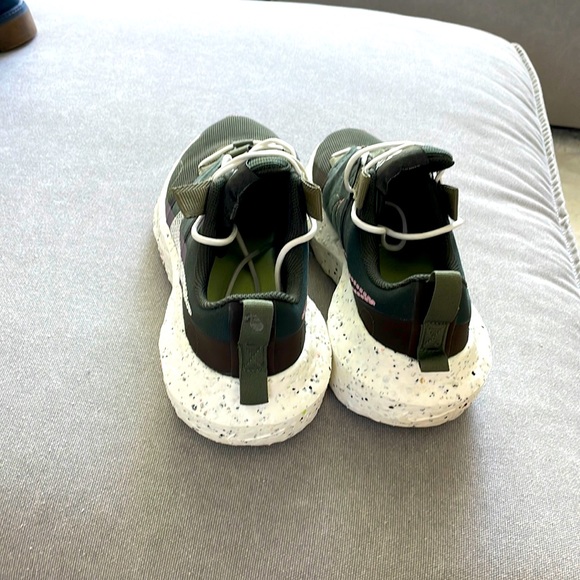 Nike hunter green recycled sole men’s shoe. - Picture 5 of 5